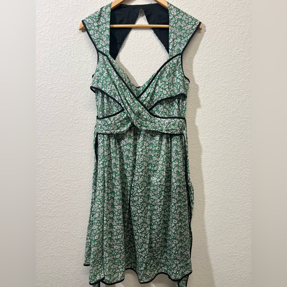 *Jessica Simpson Dress Green Floral Size 10 Sundress